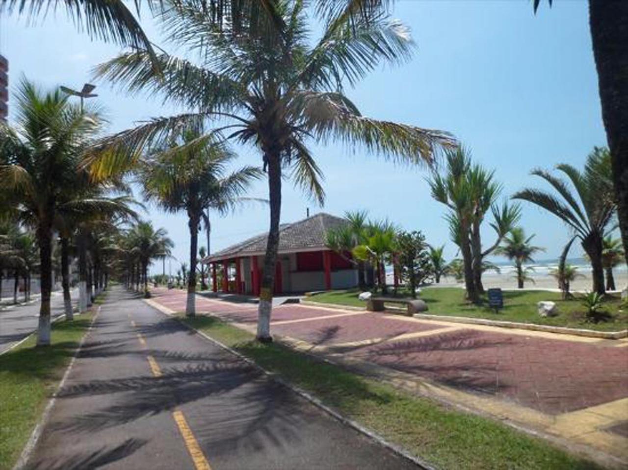 Casa A 50 Metros Da Praia - No Melhor Local Da Pg Villa Praia Grande  Eksteriør billede